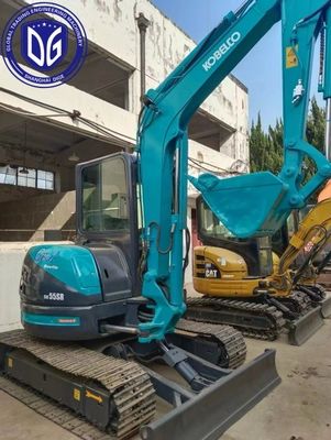 Excavadora avanzada Sk55 Kobelco usada de 5.5 t con sistema de propulsión potente
