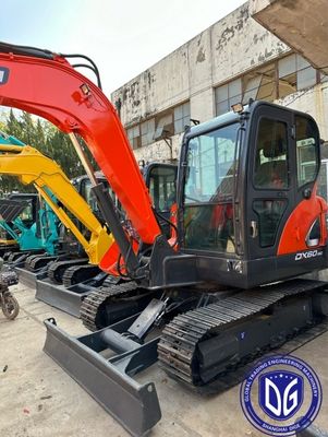 Usado Doosan DX60 6Ton Pequeña Excavadora Con Carga Pesada Y Máquina Sólida