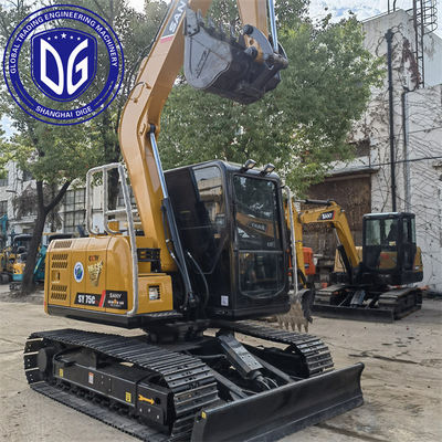Excavadora pequeña de 7,5 toneladas Sany SY75C con sistema hidráulico avanzado