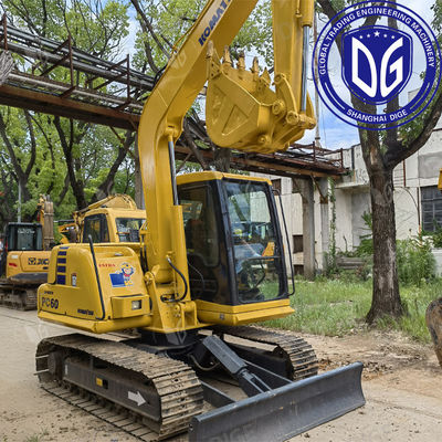 USED excavadora PC60 con sistemas hidráulicos avanzados
