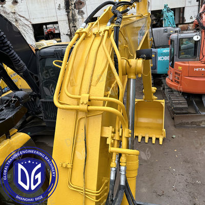 Excavadora PC128US con capacidades eficientes de manejo de materiales