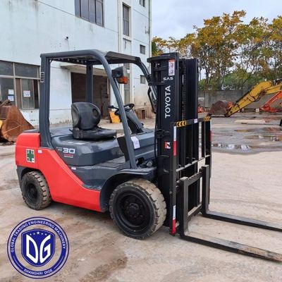 3t 8FDA30 Máquina hidráulica de montacargas Toyota Usada
