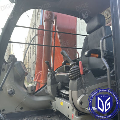 Excavadora Hitachi ZX210 su socio de confianza para un proyecto de construcción exitoso