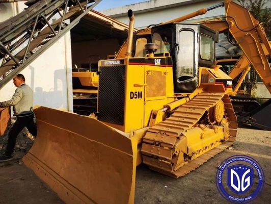 CAT D5M Bulldozer de la Oruga Usada original japonés