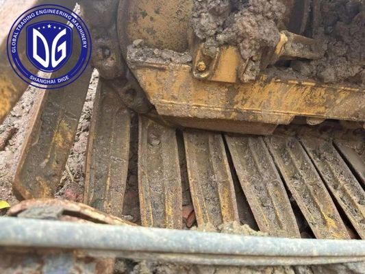 D3C usó una livadora Caterpillar livadora hidráulica con una potencia maravillosa