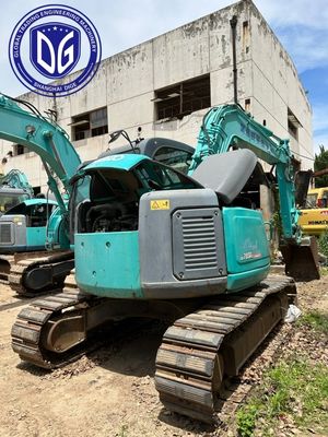 Escavadora de 7.5 toneladas manejable Sk75SR Usada Kobelco Versátil para la construcción