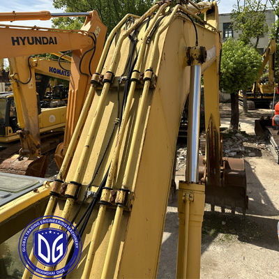 Comatsu PC240-8 original de 24 toneladas Excavadora de rastreo de uso medio, disponible ahora