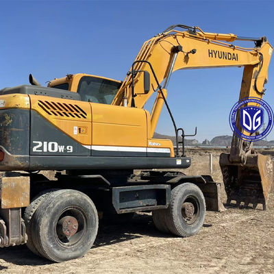 Excavadora Hyundai de ruedas usada modelo 210W-9 original y en buen estado en venta