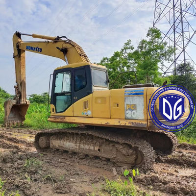 Libere todo el potencial de sus proyectos de construcción con la excavadora Komatsu PC200