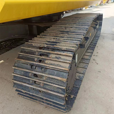 Excavadora Komatsu PC200-8 de segunda mano con buen estado.