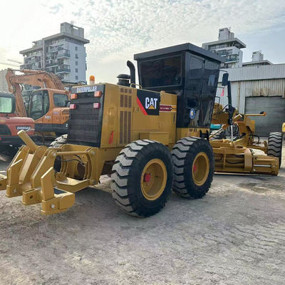 Forma de conducción hidráulica Caterpillar Grader 140h 14677kg Peso de la máquina para una clasificación precisa de la carretera