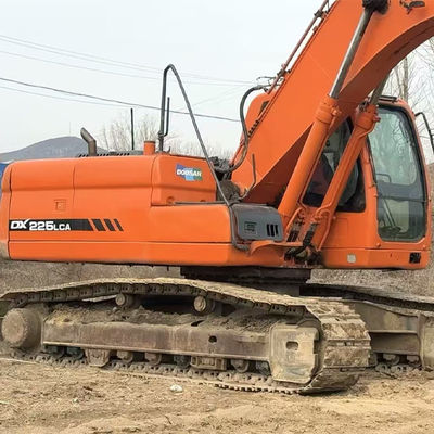 1.2 m3 Capacidad de cubo Excavadora Doosan DX225 Perfecta para sus proyectos de construcción