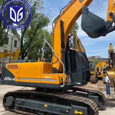 Excavadora Hyundai 220LC-9S Usada con Motor Cummins Lista para Enviar a Omán