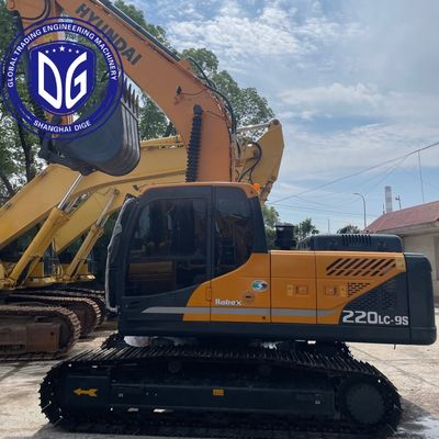 Excavadora Hyundai 220LC-9S Usada con Motor Cummins Lista para Enviar a Omán