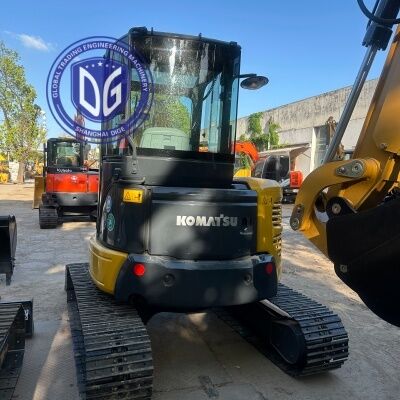 Miniexcavadora usada de Japón Komatsu PC40 horas de trabajo bajas del excavador hidráulico pequeño de 4 toneladas